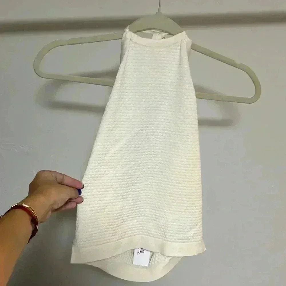 Amanda textured sweater top